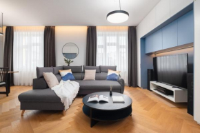 Modern apartment with workspace in Libeň by Prague Days